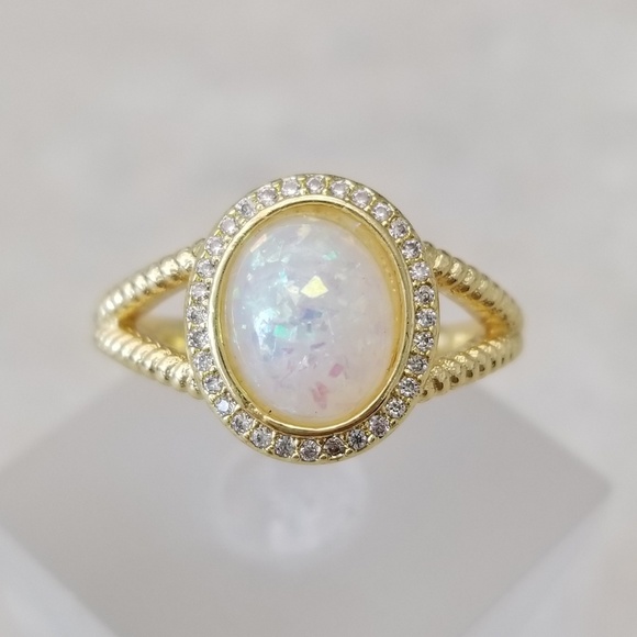 Simulated Opal & Yellow Gold Ring - Picture 3 of 8